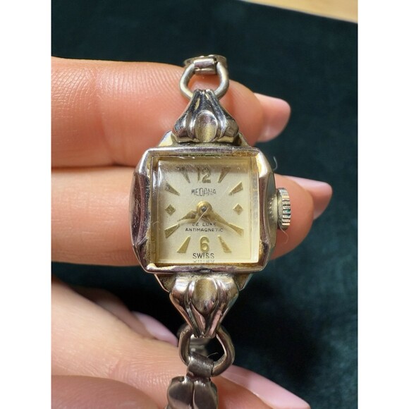 Beautiful Vintage Medana Women's Mechanical Watch 10k GF - Picture 1 of 7